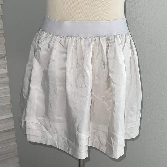 bcbgmaxazria skirt mini cloud gray xsmall - Picture 1 of 7